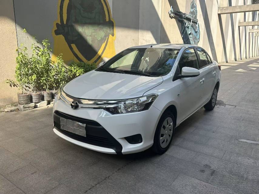 Toyota Vios 2015 Toyota Vios 2015 car image