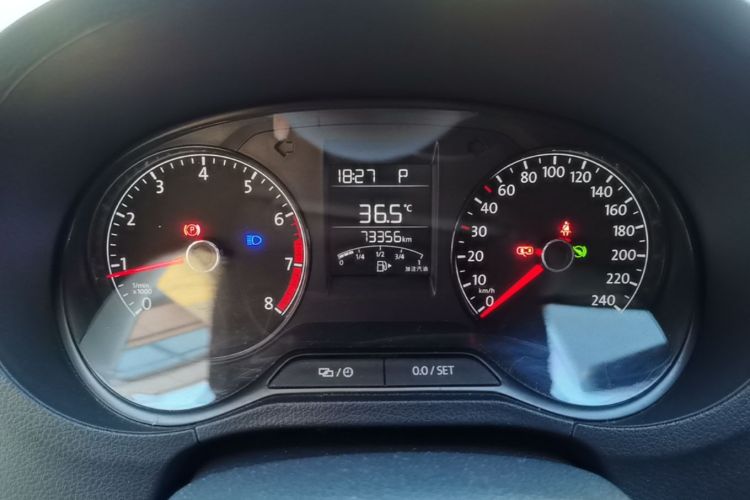 Volkswagen Polo 2016 #12 Volkswagen Polo 2016 car image #12
