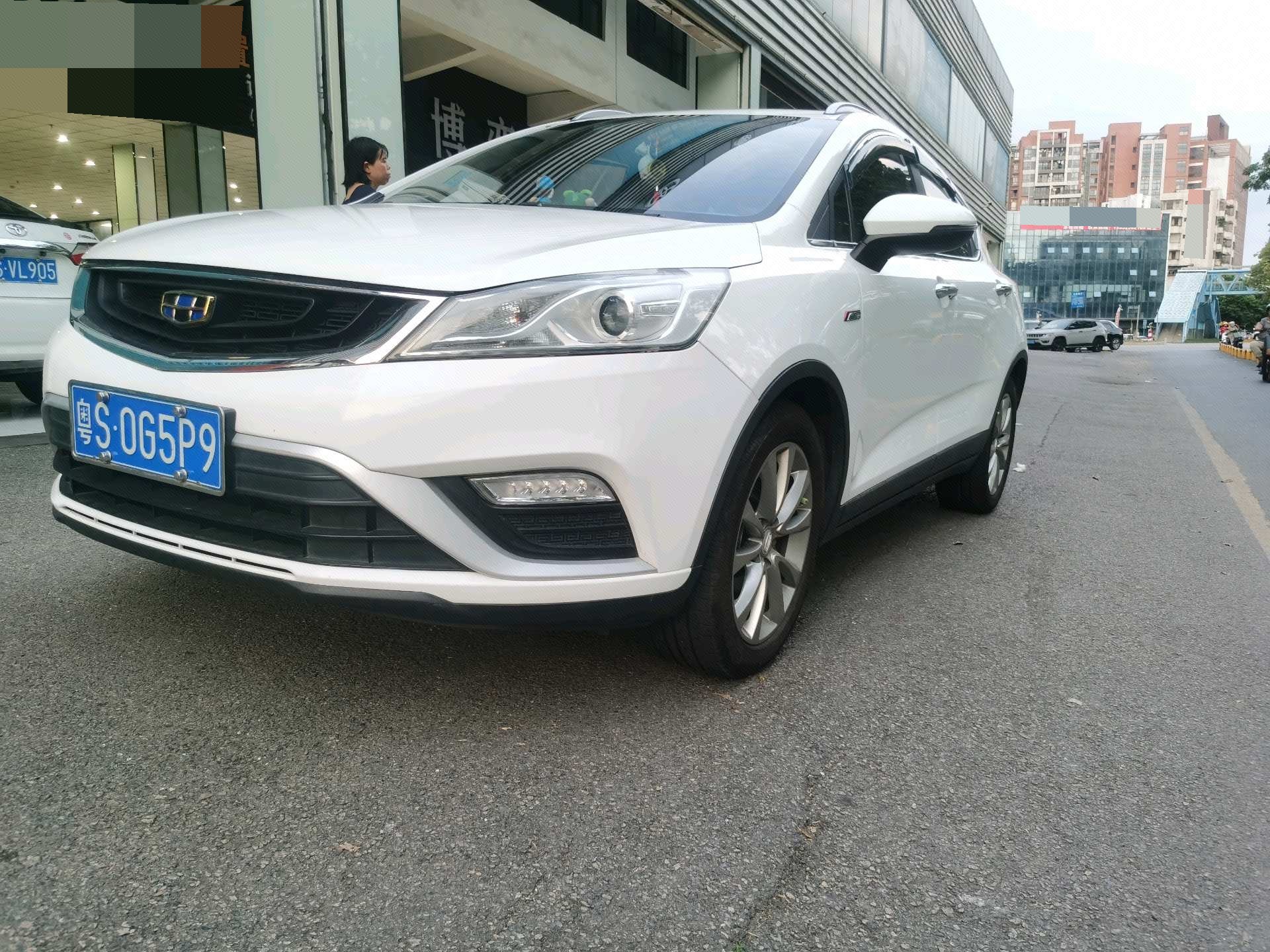 GEELY Emgrand GS 2017 car image 
