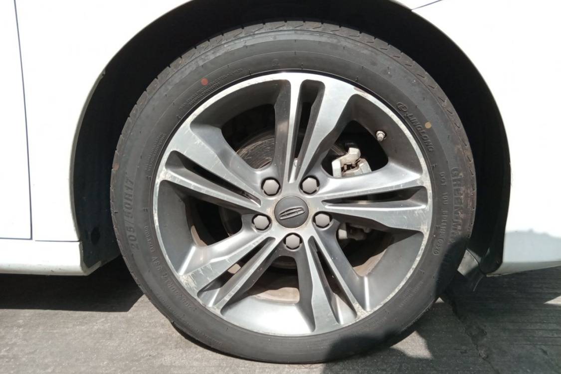 GEELY Binray 2020 car image #9