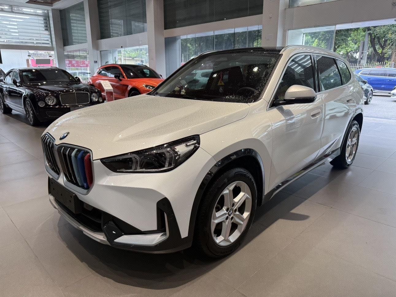 BMW X1 2023 car image 