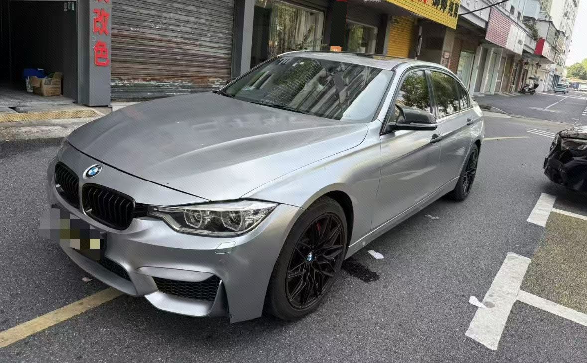 2017 imagem de carro 