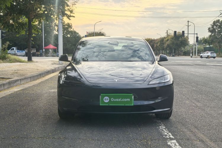 Tesla Model 3 2024 #4 Tesla Model 3 2024 car image #4