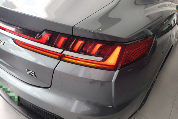 BYD Han 2021 car image #8
