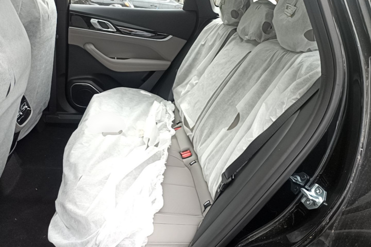 GEELY Boyue L 2026 #13 GEELY Boyue L 2026 immagine di auto #13