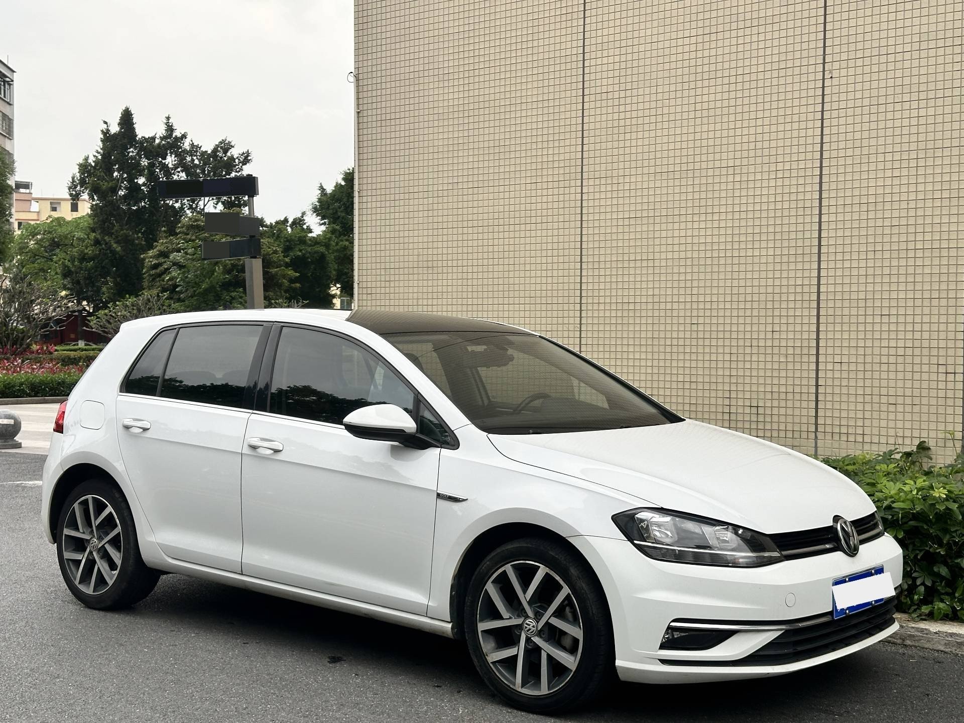2020 imagen de coche #9