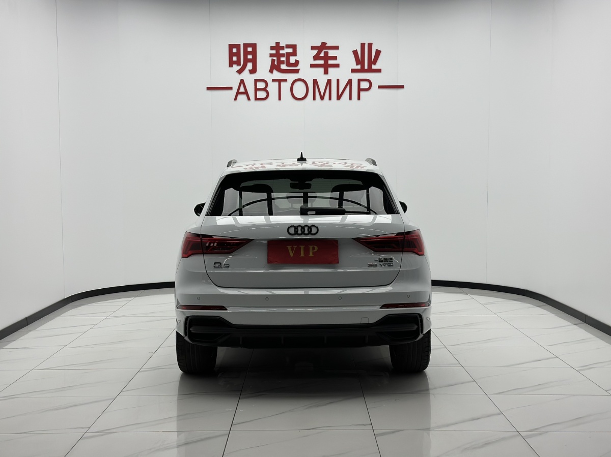 Audi Q3 2023 #9 Audi Q3 2023 صورة سيارة #9