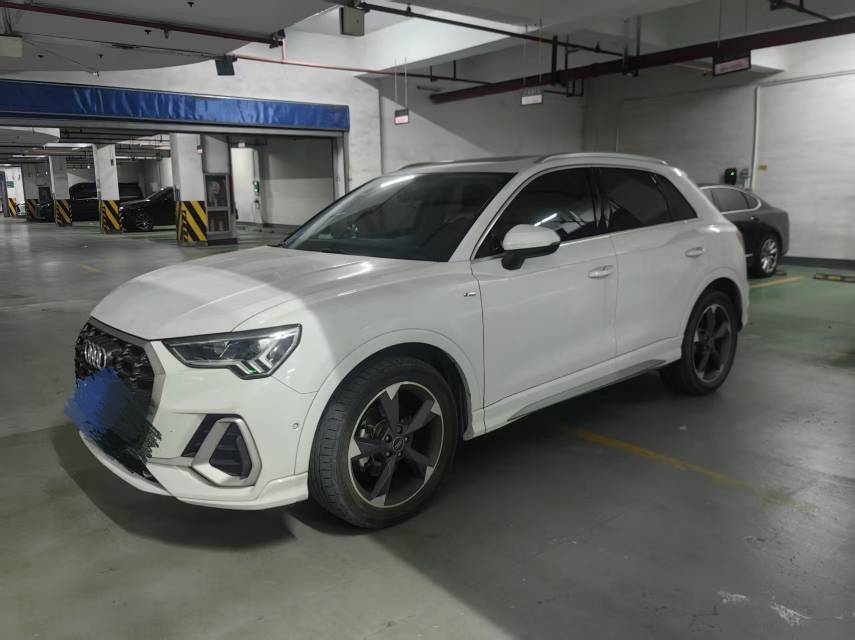 Audi Q3 2023 Audi Q3 2023 image de voiture