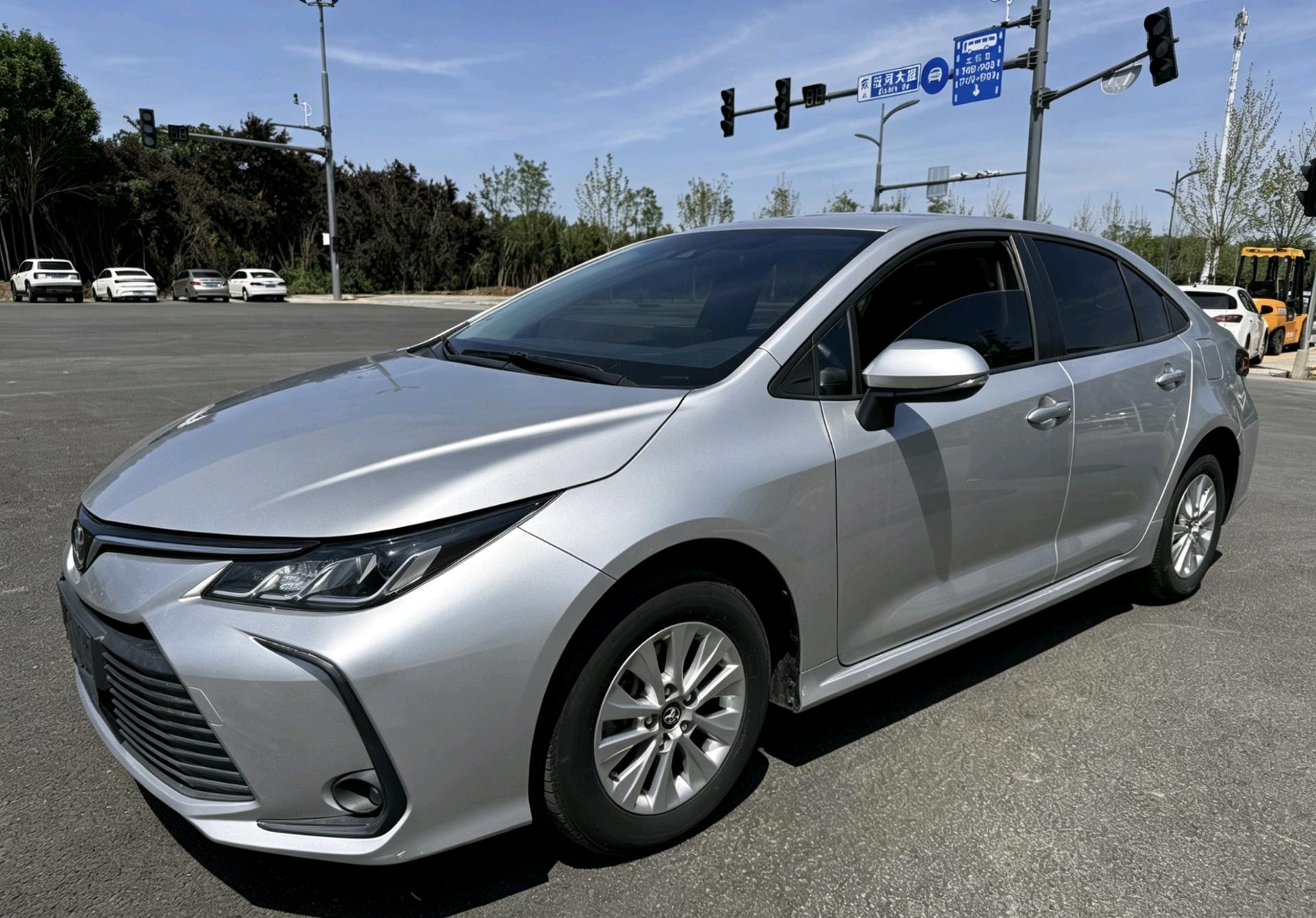 Toyota Corolla 2022 car image 