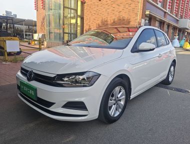 Volkswagen Polo 2021 Volkswagen Polo 2021 car image