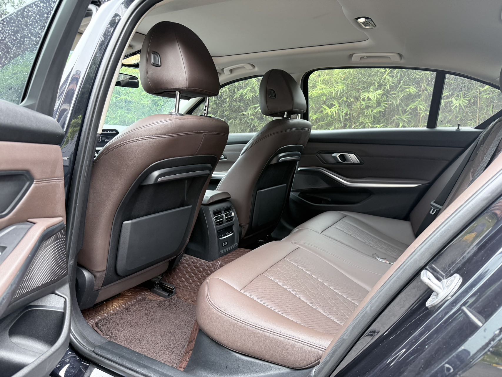 BMW 3 Series 2022 #9 BMW 3 Series 2022 car image #9