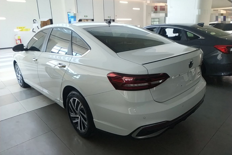 Volkswagen Lavida 2023 car image #5