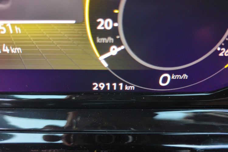 Volkswagen Golf 2021 car image #10