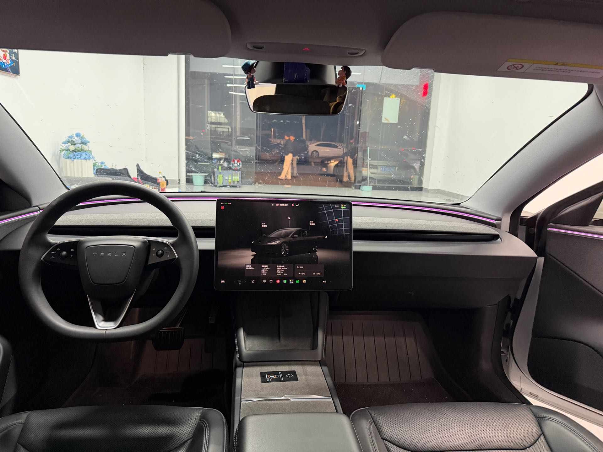 Tesla Model 3 2024 #6 Tesla Model 3 2024 صورة سيارة #6