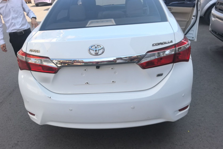 Toyota Corolla 2015 car image #6