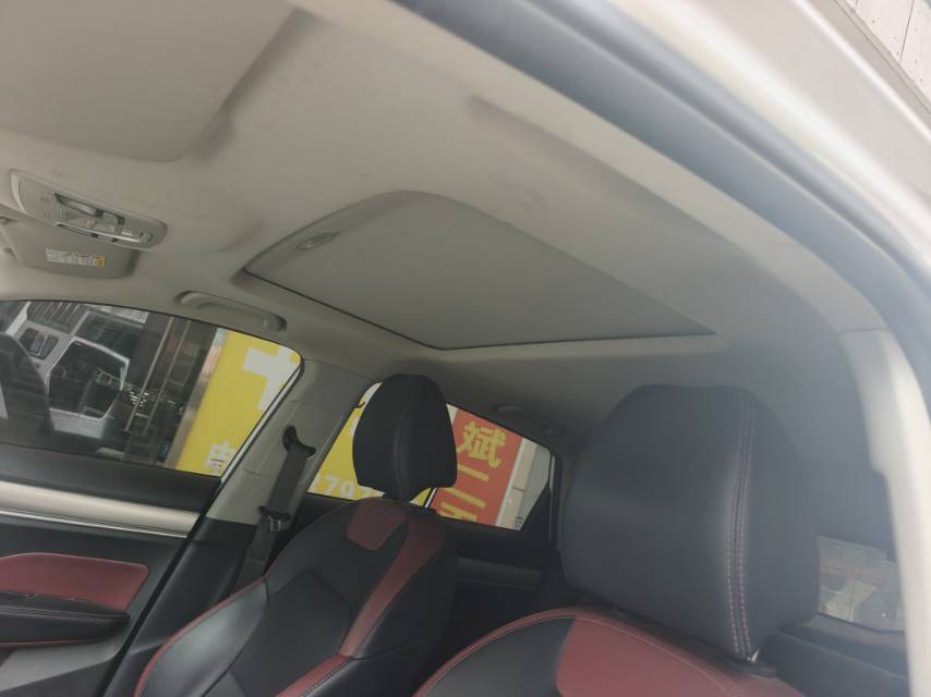 GEELY Coolray 2021 car image #3