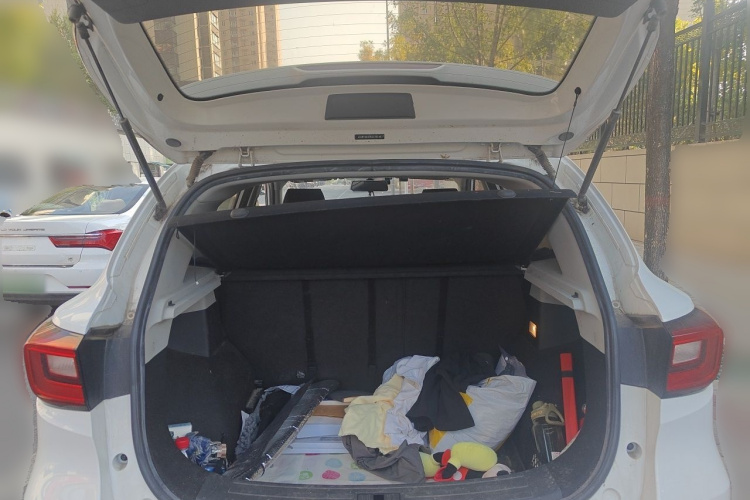 MG ZS 2019 car image #17