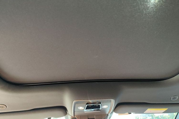 BYD Han 2022 car image #18