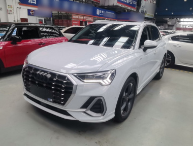 Audi Q3 2021 Audi Q3 2021 car image