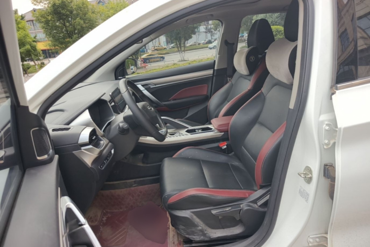 GEELY Coolray 2021 #15 GEELY Coolray 2021 car image #15