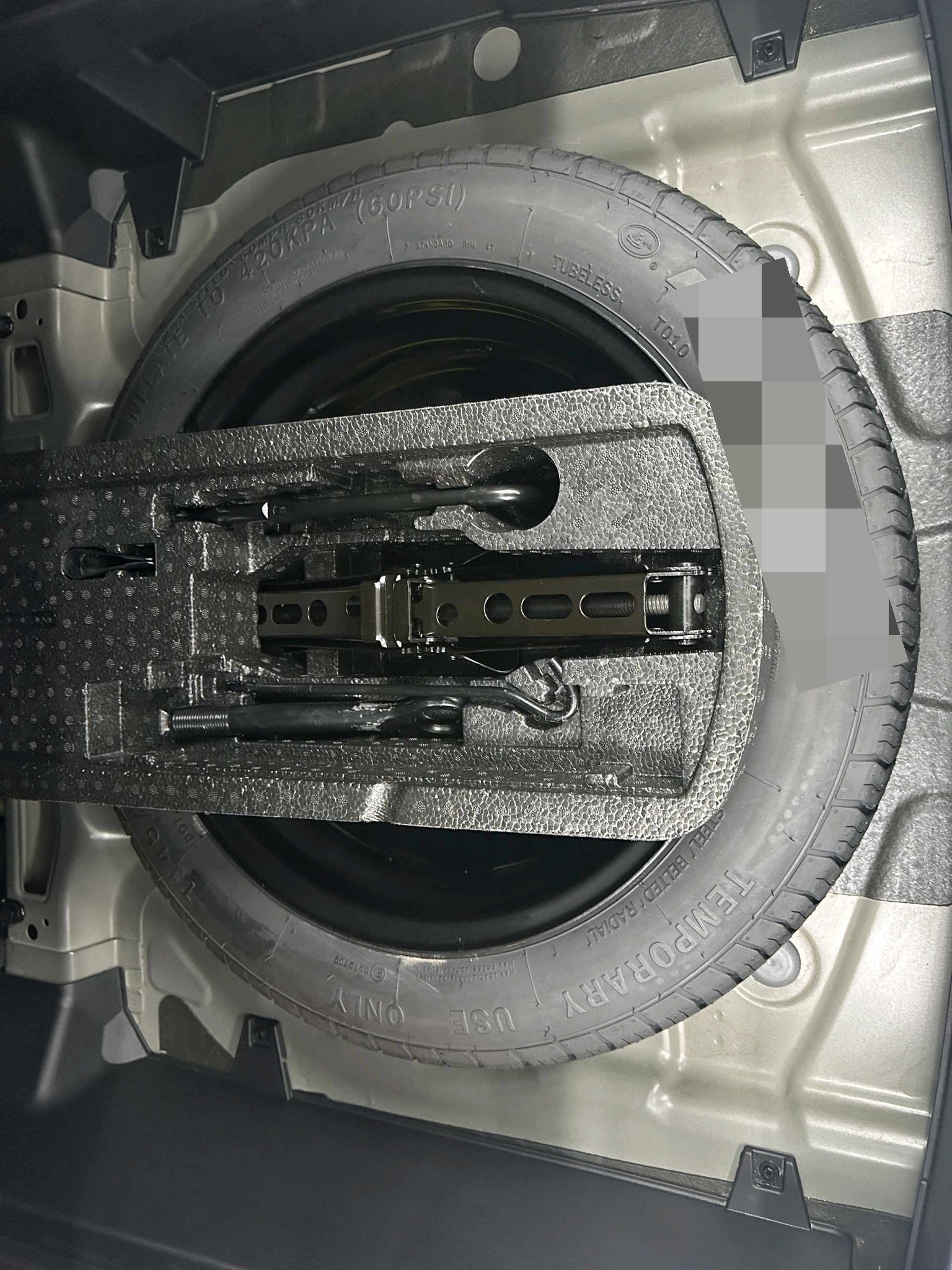 GEELY Vision X6 2022 car image #18