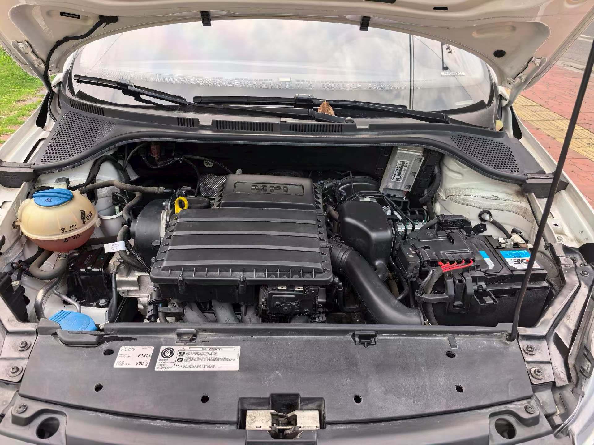 Volkswagen Santana 2019 car image #11