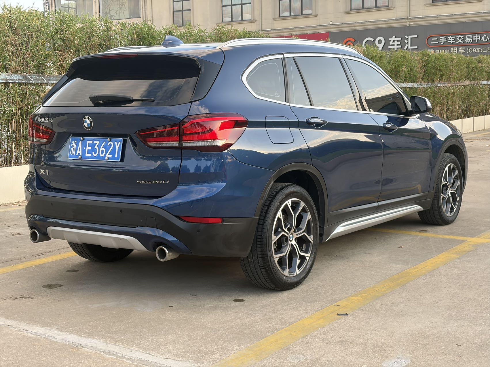 BMW X1 2022 #14 BMW X1 2022 car image #14