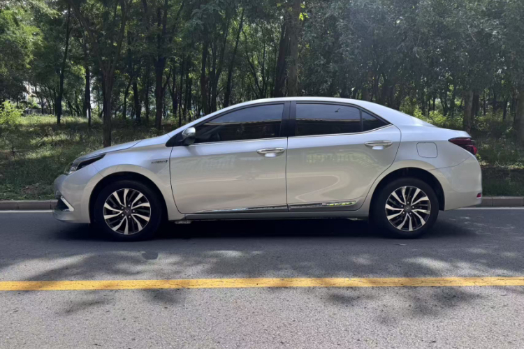 Toyota Corolla 2019 #4 Toyota Corolla 2019 car image #4