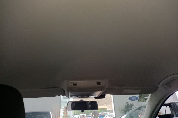 Volkswagen Golf 2015 car image #18