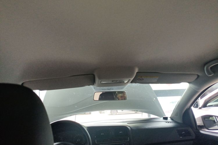 Volkswagen Polo 2016 imagem de carro #18