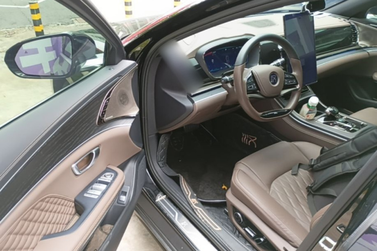 BYD Han 2023 #16 BYD Han 2023 car image #16
