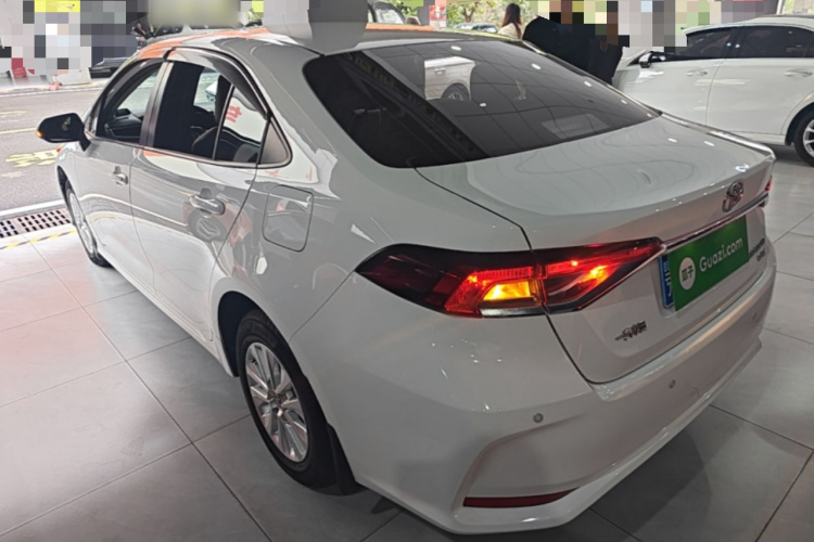 Toyota Corolla 2021 immagine di auto #7