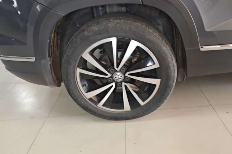Volkswagen Tharu 2019 #10 Volkswagen Tharu 2019 car image #10