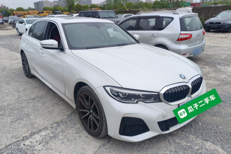 BMW 3 Series 2021 #4 BMW 3 Series 2021 car image #4
