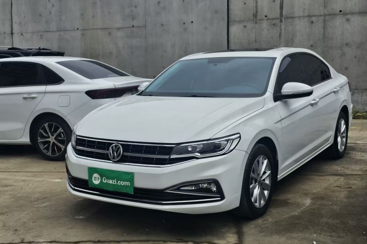 Volkswagen Bora 2020 car image #2