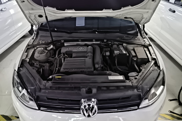 Volkswagen Golf 2017 #20 Volkswagen Golf 2017 car image #20