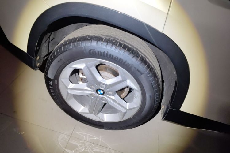 BMW X1 2023 car image #10