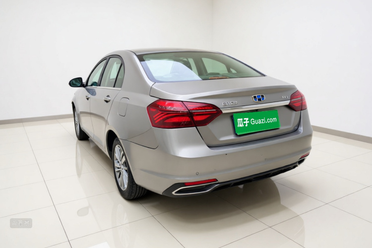 GEELY Emgrand 2019 car image #5