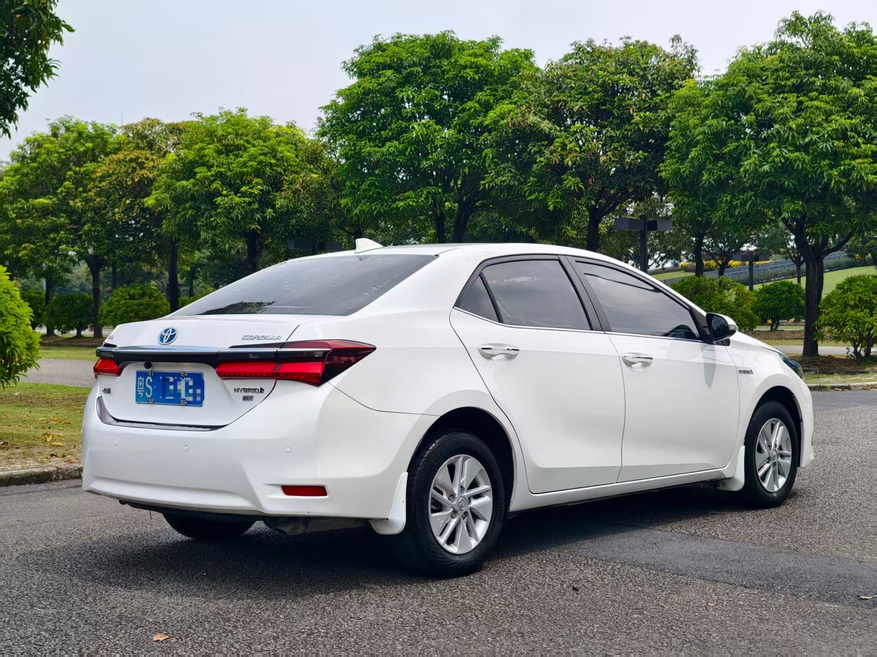 Toyota Corolla 2017 #10 Toyota Corolla 2017 car image #10