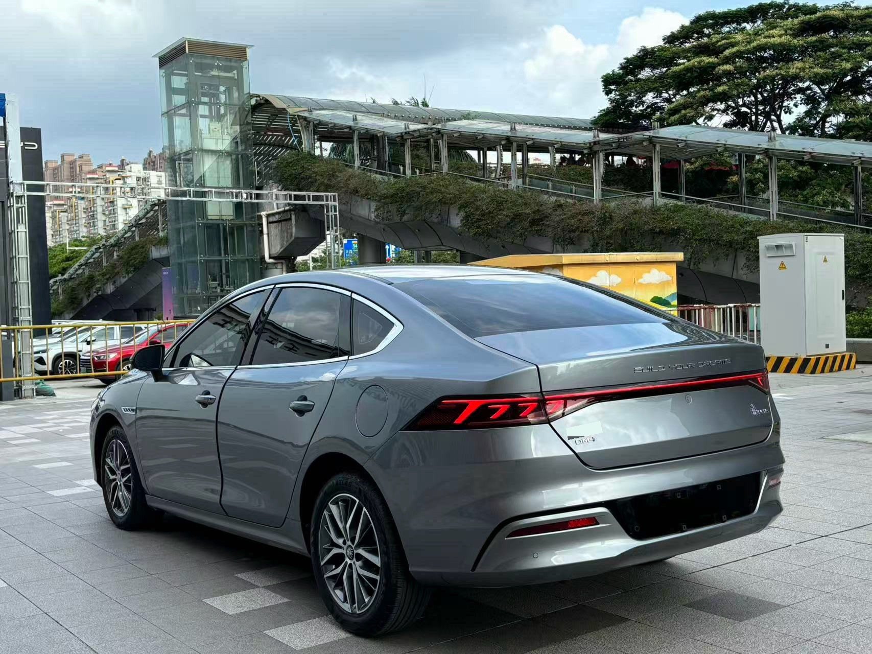 BYD Qin Plus 2023 صورة سيارة #3