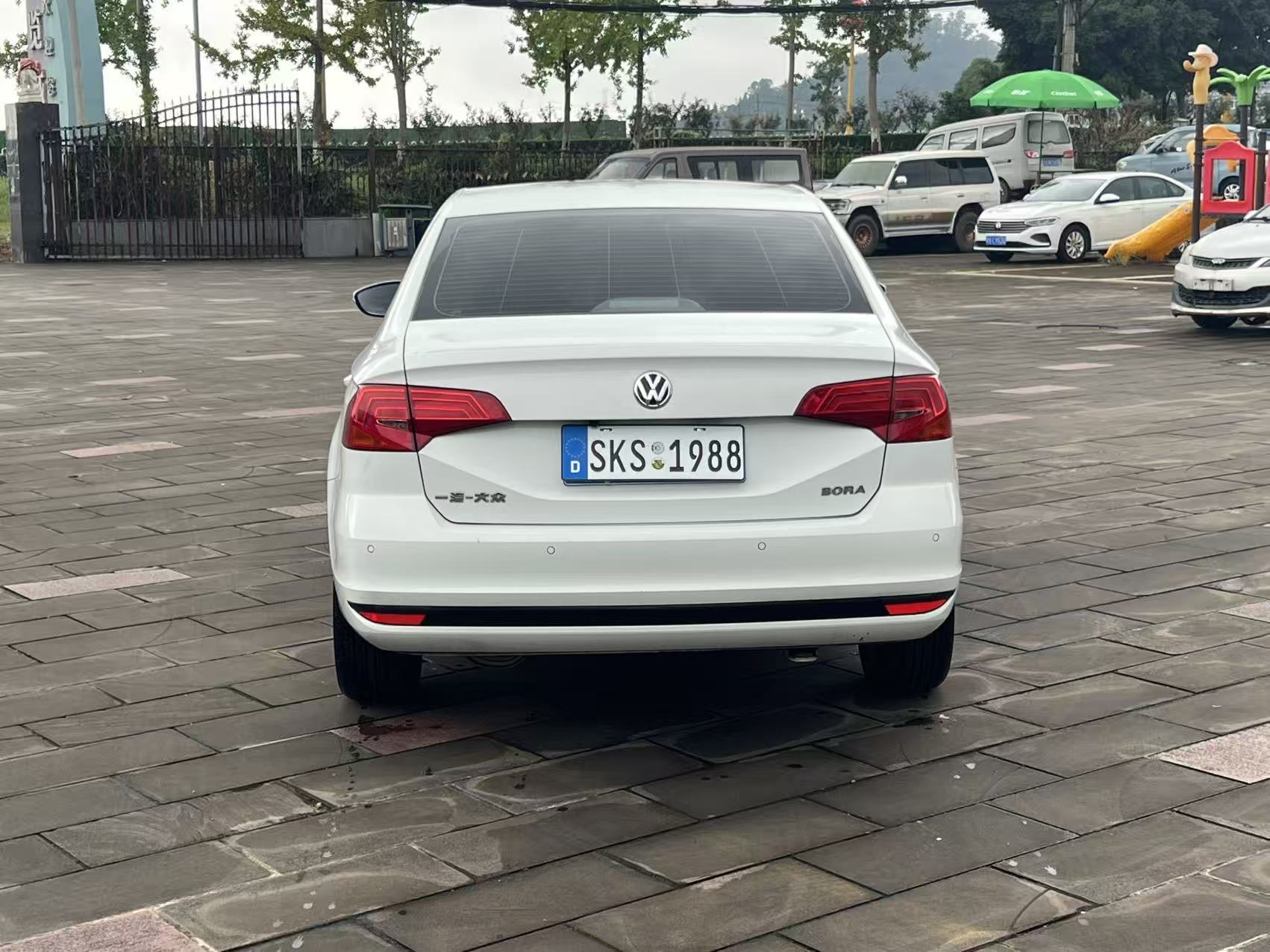 Volkswagen Bora 2023 immagine di auto #8