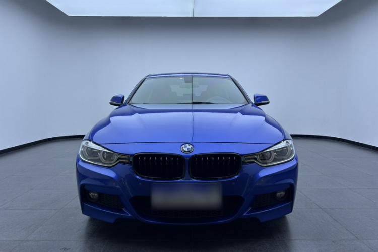 BMW 3 Series 2018 #7 BMW 3 Series 2018 car image #7