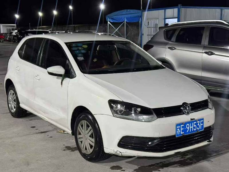 Volkswagen Polo 2015 immagine di auto #2
