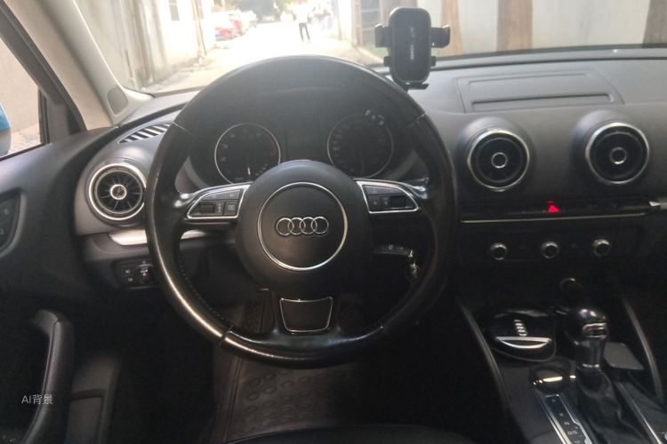 Audi A3 2016 car image #12