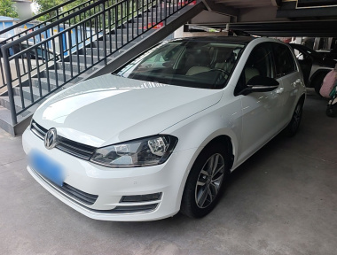 Volkswagen Golf 2017 Volkswagen Golf 2017 car image