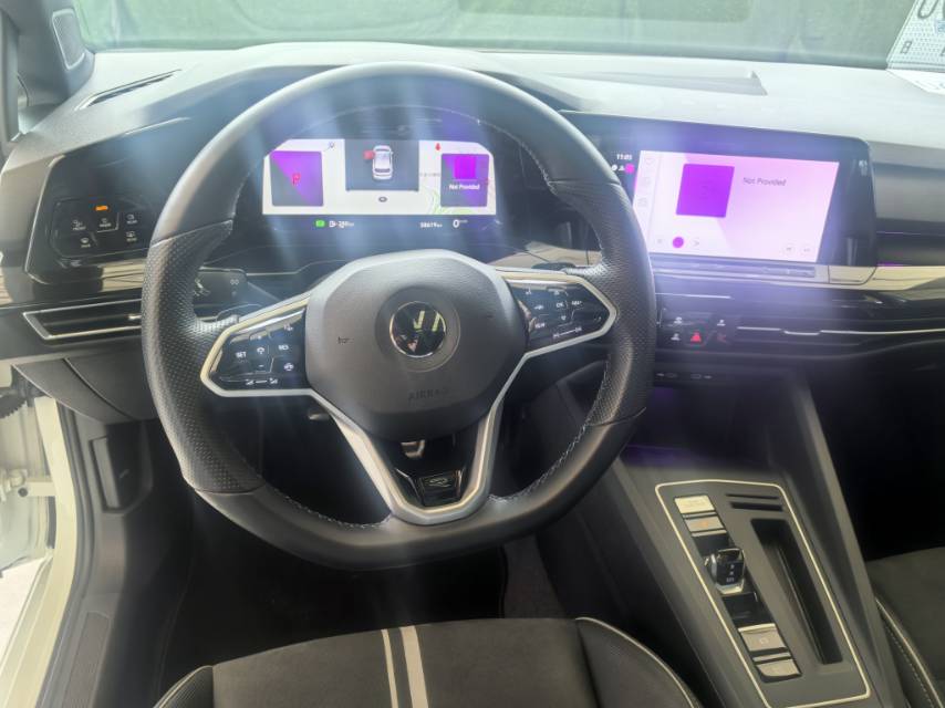 Volkswagen Golf 2022 car image #6