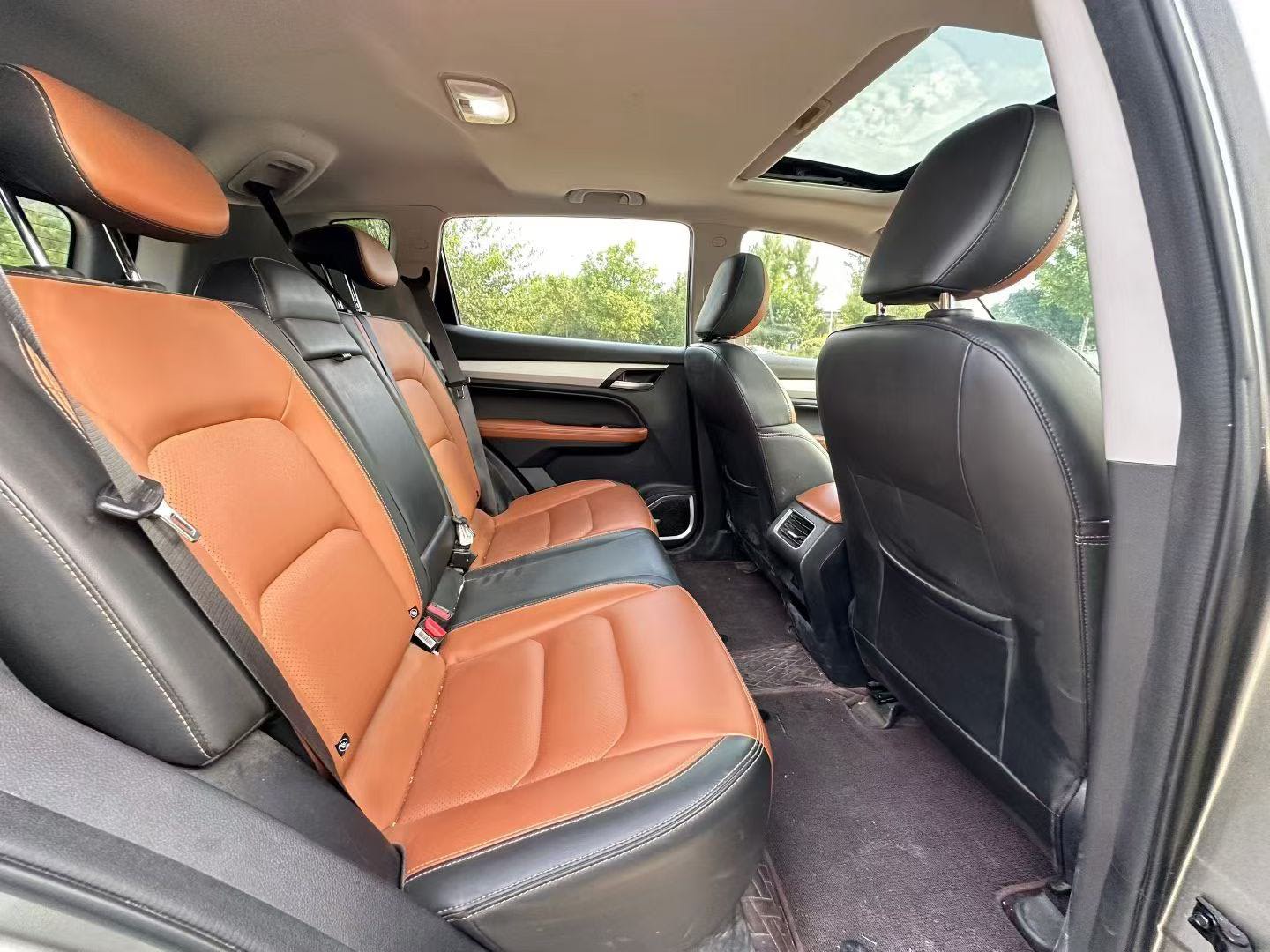 GEELY Vision X6 2020 car image #5