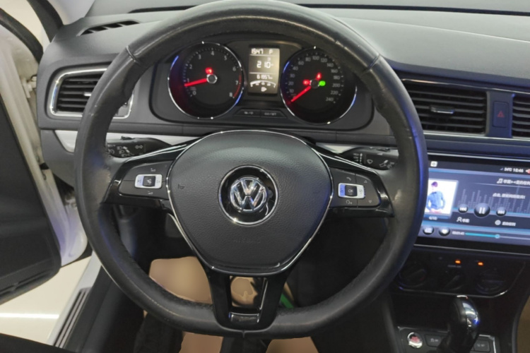 Volkswagen Lavida 2017 #11 Volkswagen Lavida 2017 car image #11