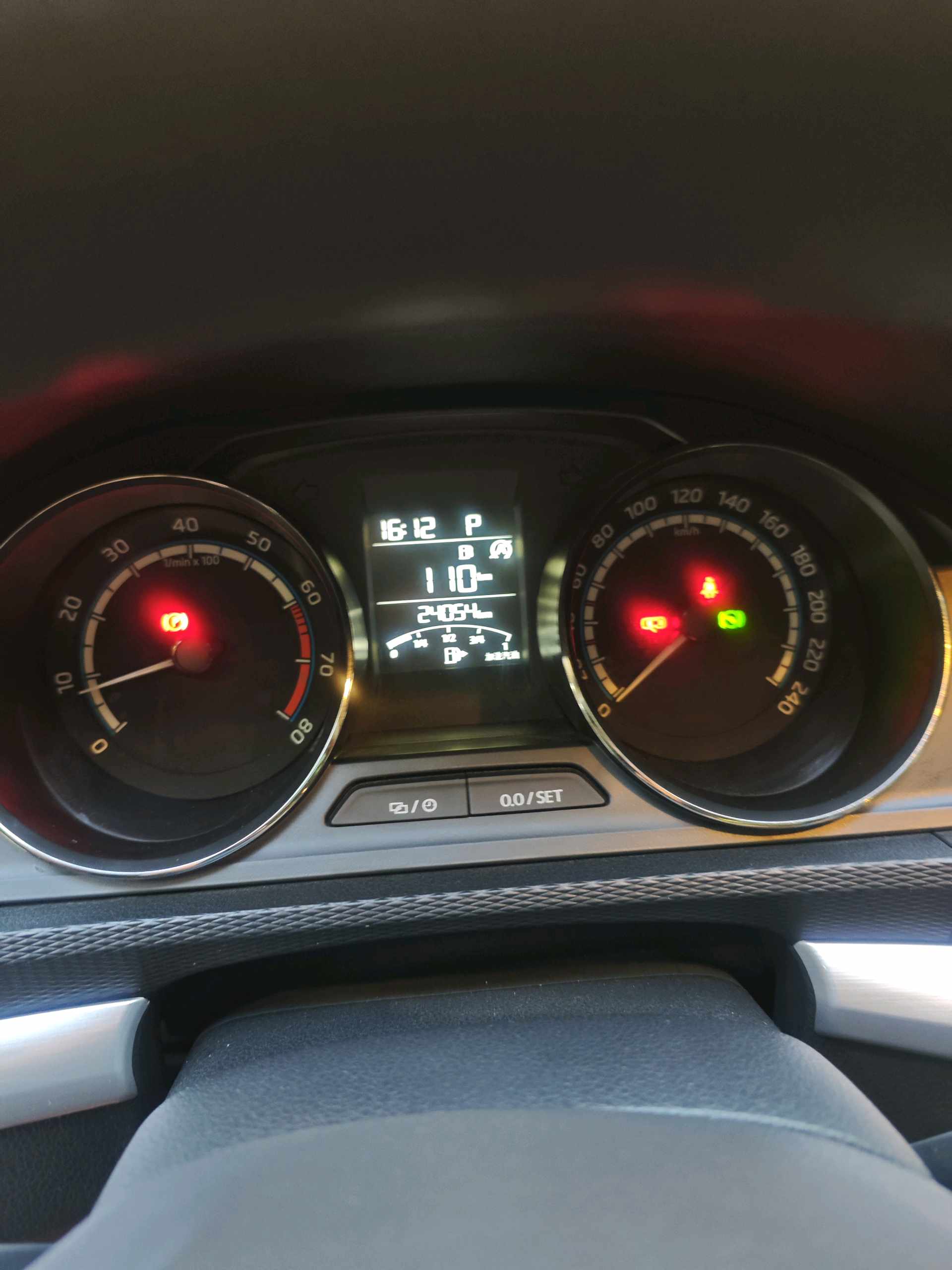 Skoda Kamiq 2024 #9 Skoda Kamiq 2024 car image #9