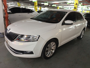 Skoda Rapid 2018 image de voiture 